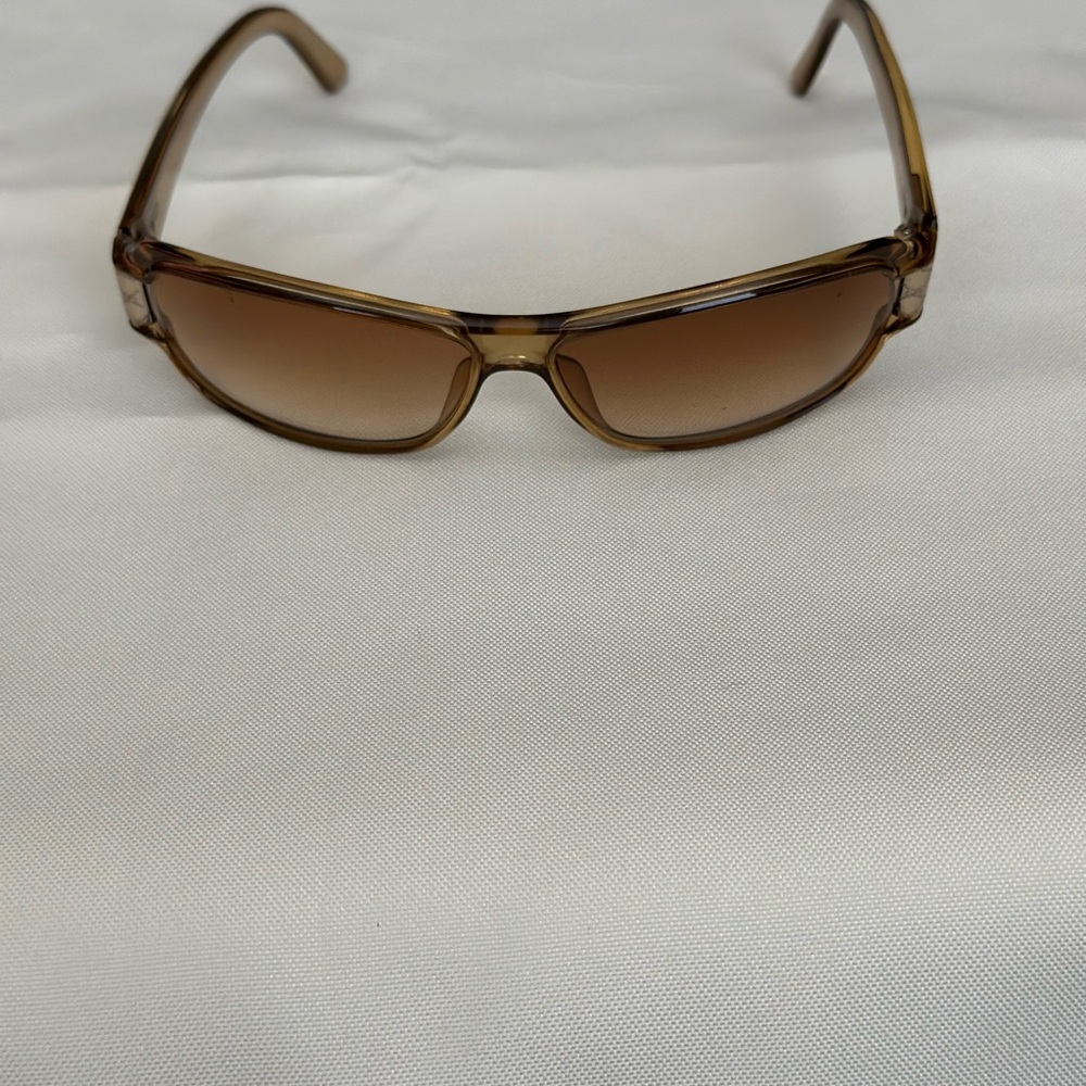 Gucci Tan Sunglasses